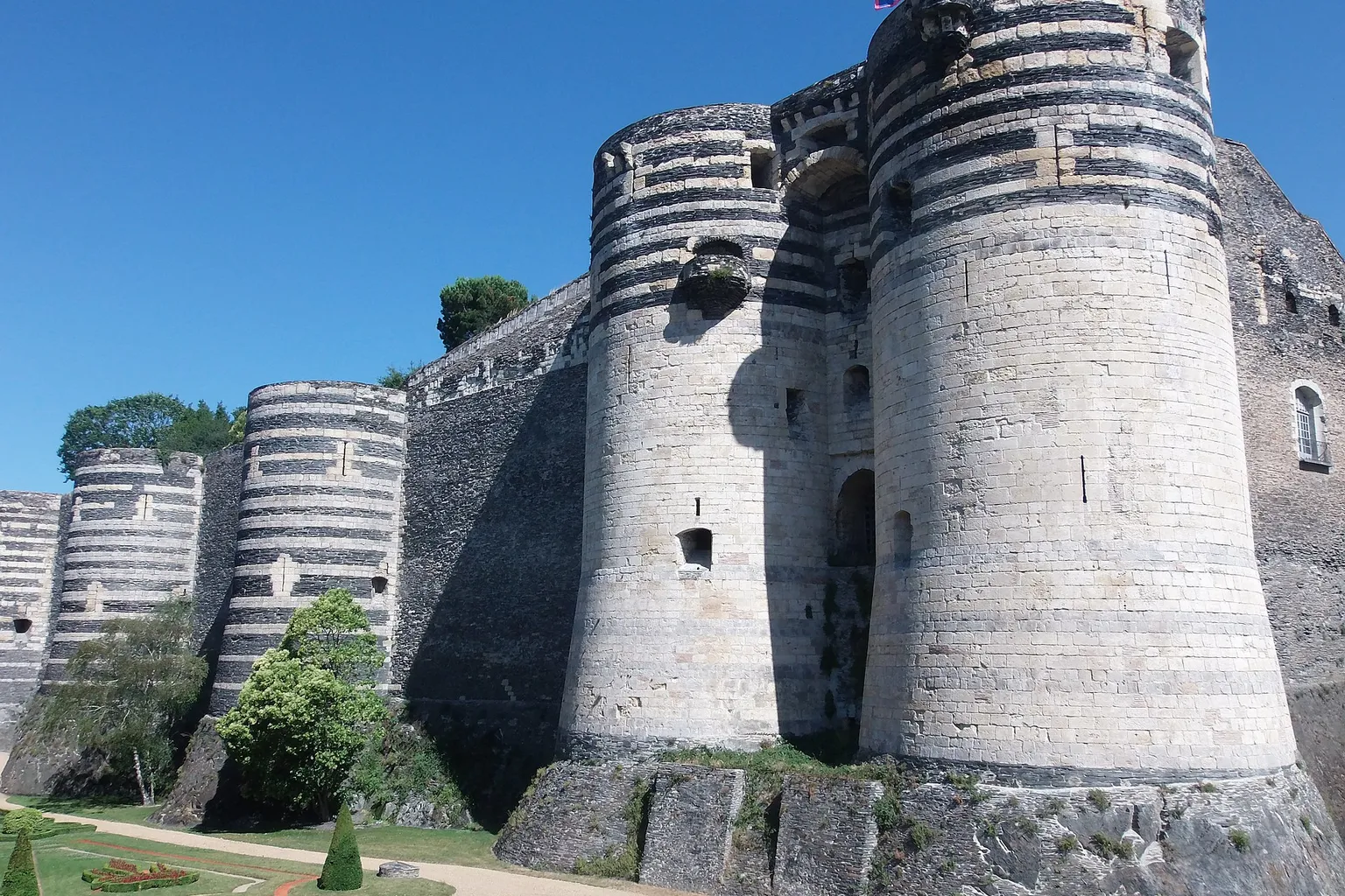 Château d'Angers tarifs : l'erreur d'un visiteur pressé